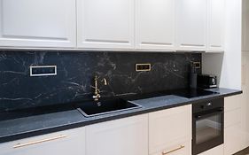 Rome City Center Apartment II